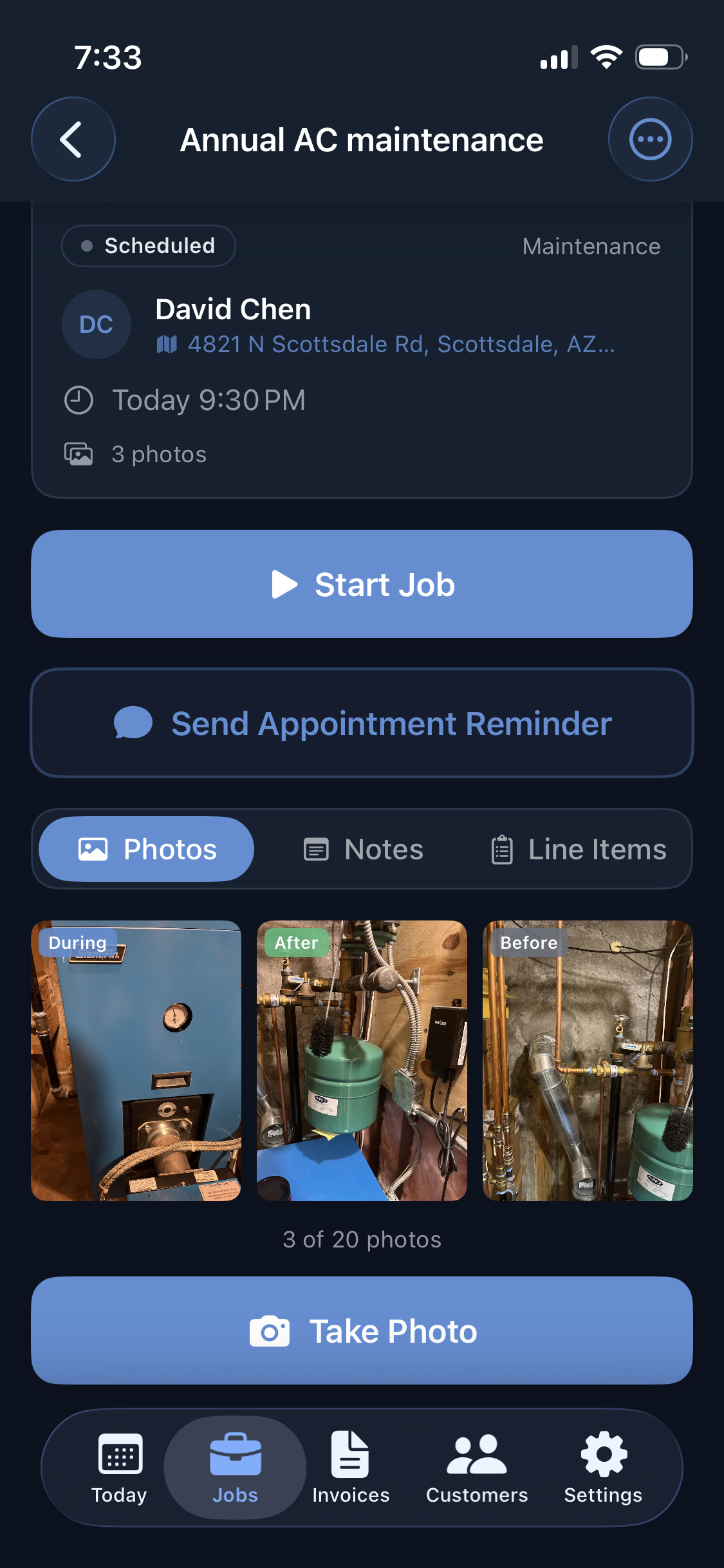 Logged app — Job detail with photos